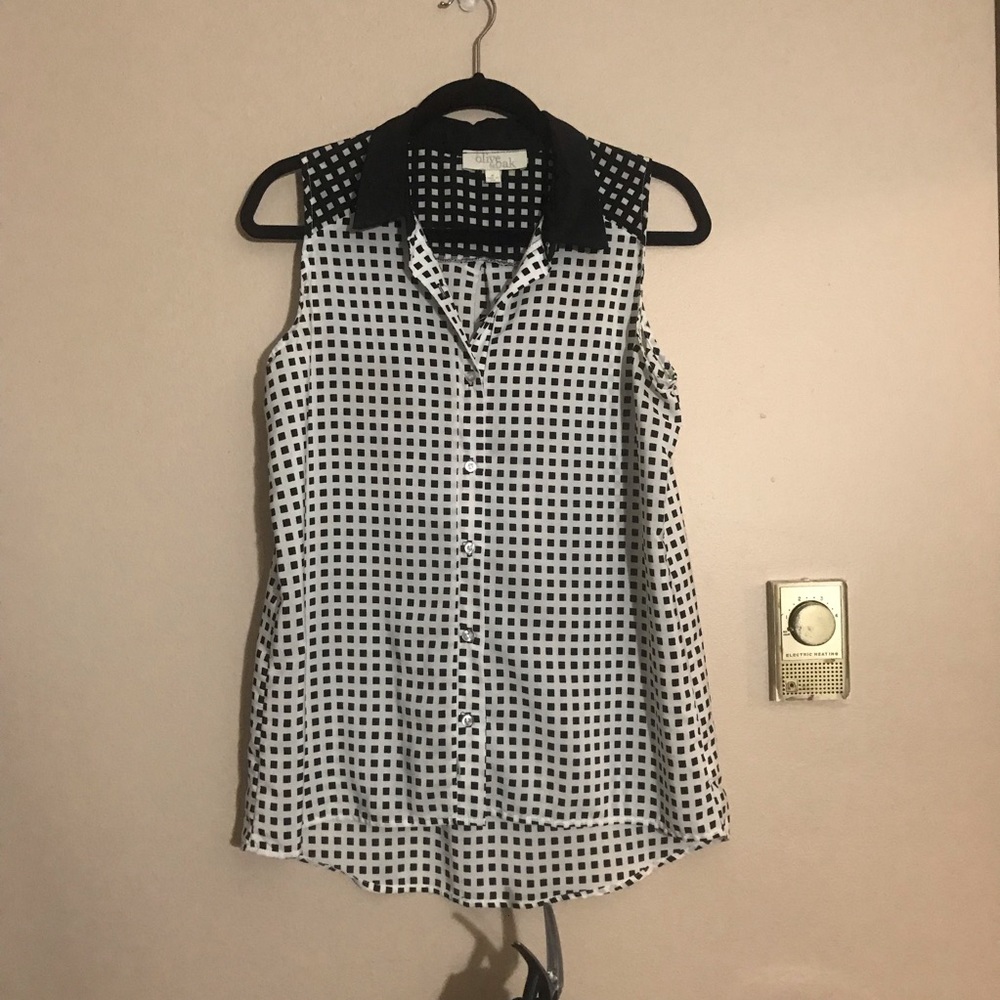 Black & White Collared Top